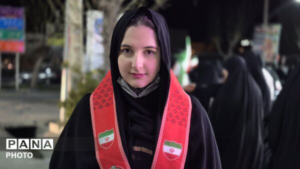طنین رجزهای پیشتازان در همایش شبانه‌