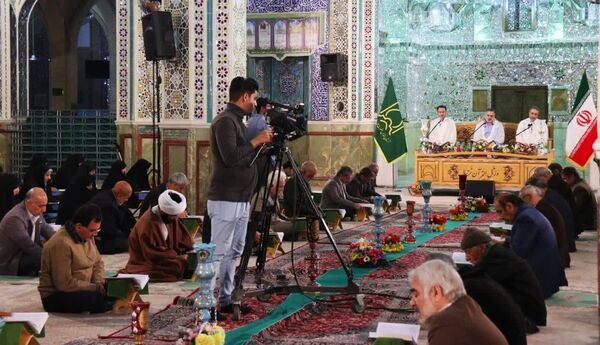 آیین ملی جزءخوانی قرآن کریم در آستان مقدس حضرت محمدهلال بن علی (ع)
