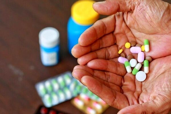 لزوم ایجاد حساب مستقل دارو و تجهیزات در دانشگاه‌های علوم پزشکی