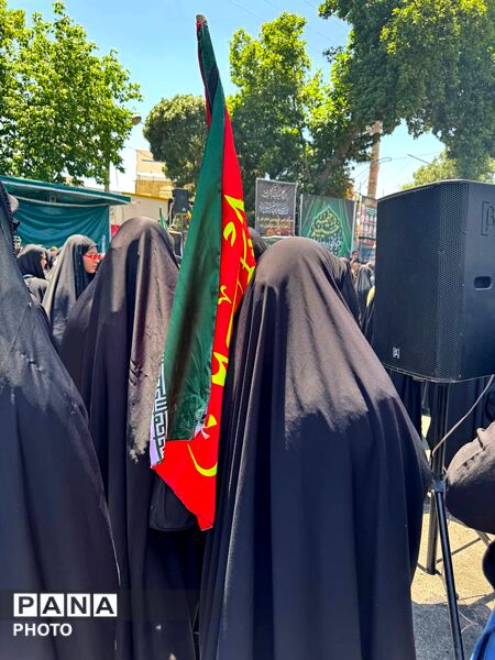 طنین نوای «لبیک یا حسین» در جای‌جای قروه