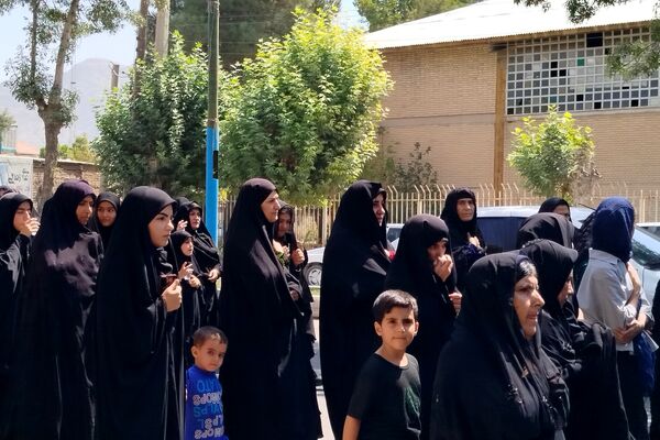 شکوه عزاداران رضوی در لردگان
