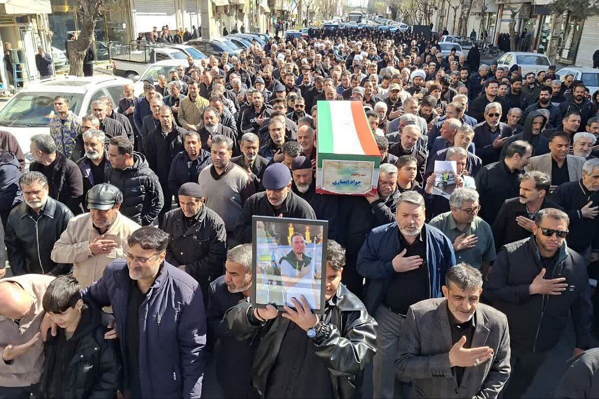 تشییع پیکر شهید حملات آمریکایی صهیونی، "شهید جواد انصاری" در باقرشهر 