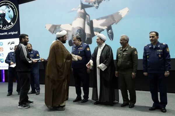 اختتامیه جشنواره تولیدات مجازی نیروی هوایی با تقدیر از روایتگران جوان