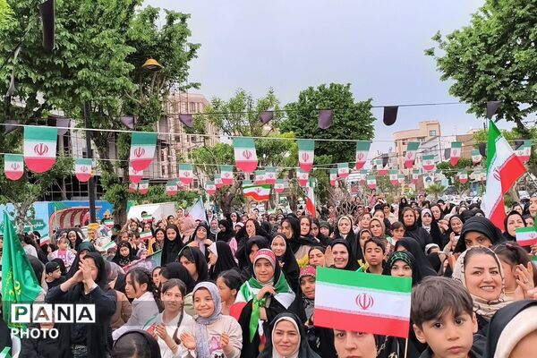 همایش مادر و دختری جان فدا در بهارستان دو