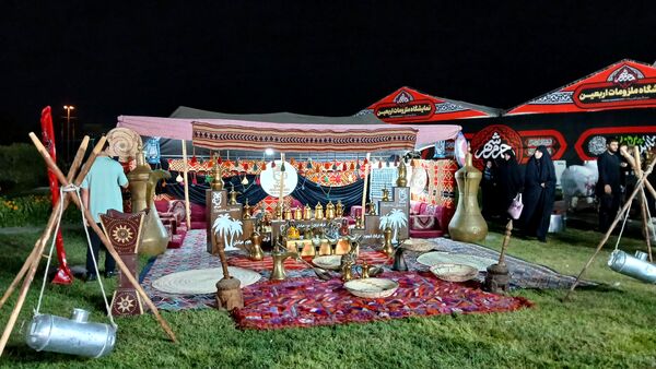 شکوه سوگ در میدان آزادی