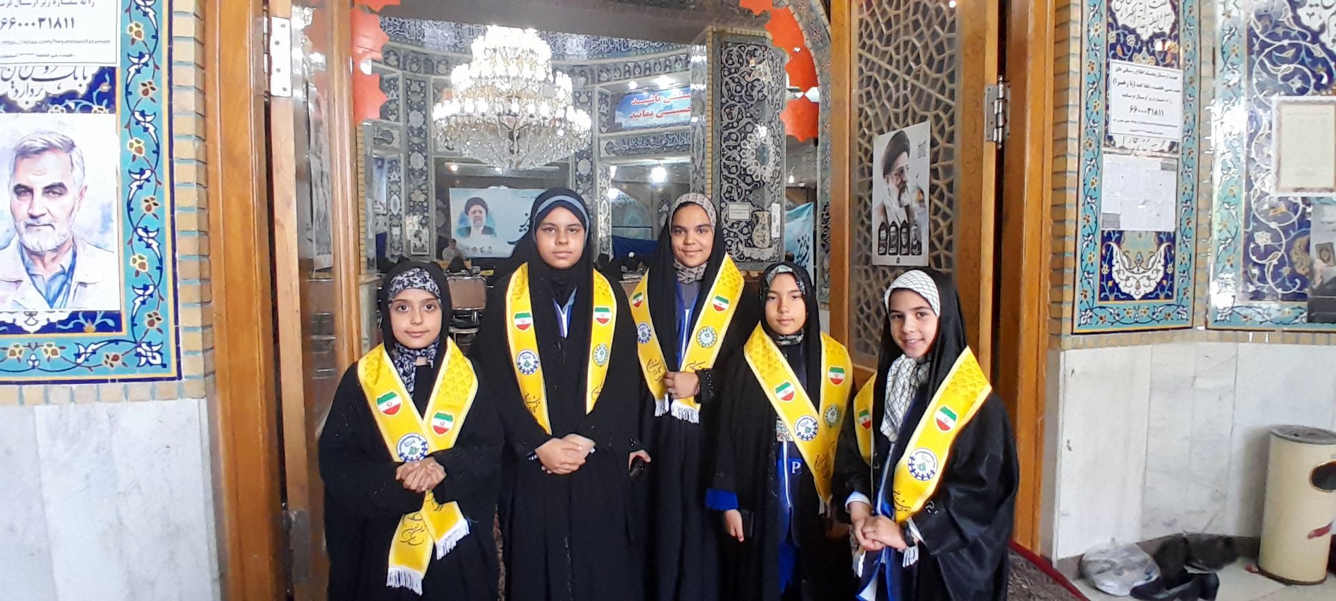 بزرگداشت شهید رئیسی با حضور پیشتازان سازمان دانش‌آموزی