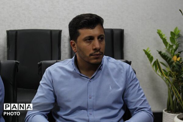 گفت‌وگوی نسل نو؛ دیدار خبرنگاران پانا با امام جمعه بهارستان