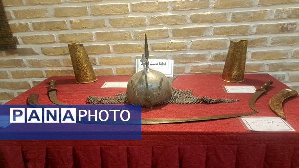 بازتاب هنر عاشورایی در نمایشگاه نسخ خطی و لباس‌های تعزیه