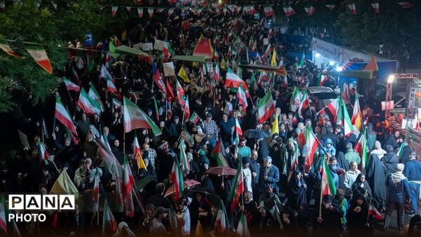 پیوند ۵۰ زوج کرجی همزمان با هفتادو نهمین موج حضور مردم در میادین و خیابان‌های شهر