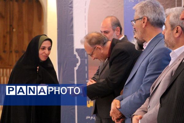 آیین بزرگداشت مقام معلم در سمنان