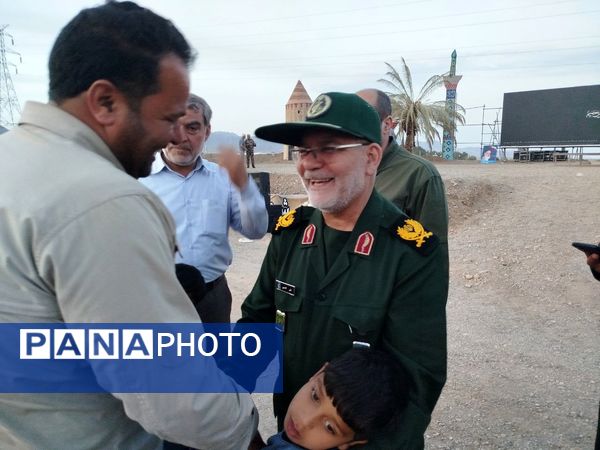 بازدید مشاور فرمانده سپاه امام رضا (ع) از دومین کنگره ملی شهید مدرس (ره) 