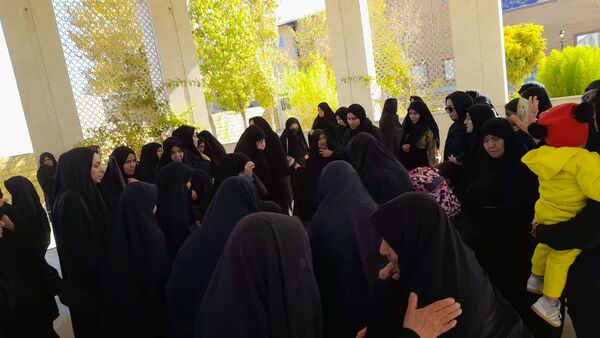 حسینیه سادات شهر نیم‌ور میعادگاه عاشقان حضرت زهرا (س)