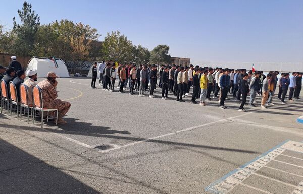 آیین نواختن زنگ پدافند غیرعامل در زاوه