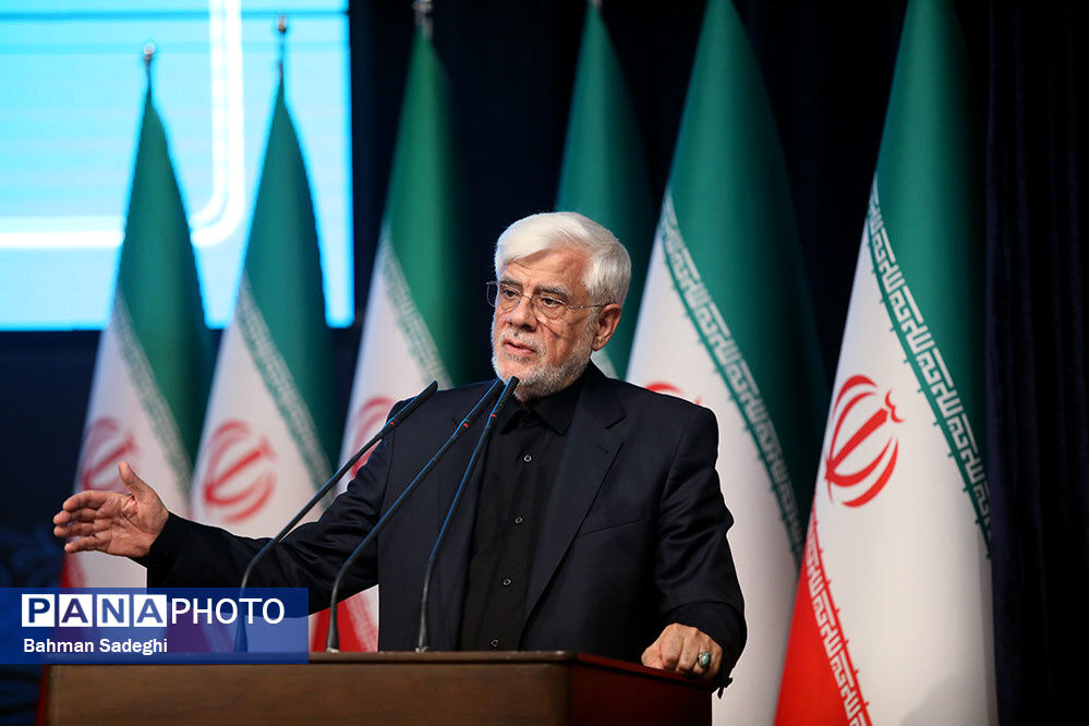 هیچ تهدیدی نمی‌تواند موجب عقب‌نشینی ما شود
