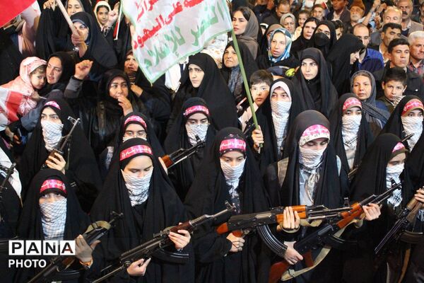 پاتوق دختران مبارز شهرستان بجنورد 