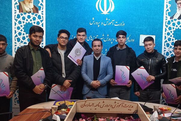 برگزاری جلسه اتحادیه انجمن دانش‌آموزی در بهارستان 2
