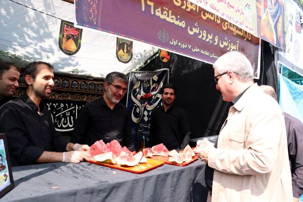 پیاده‌روی اربعین در تهران