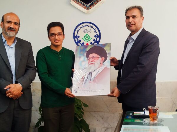 دیدار روسای انجمن اسلامی مدارس شهرستان کاشمر با معاون پرورشی و تربیت بدنی کاشمر