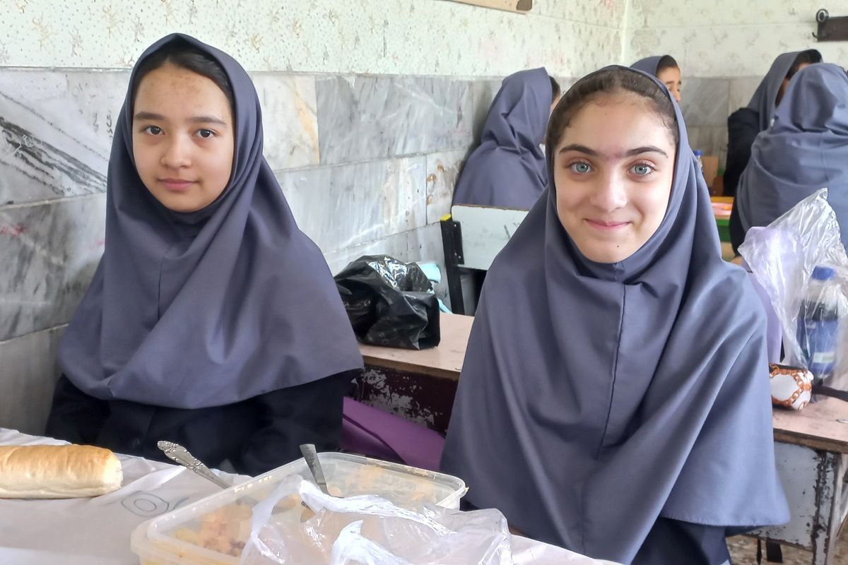 تغذیه سالم کلاس هفتمی های دبیرستان هدی