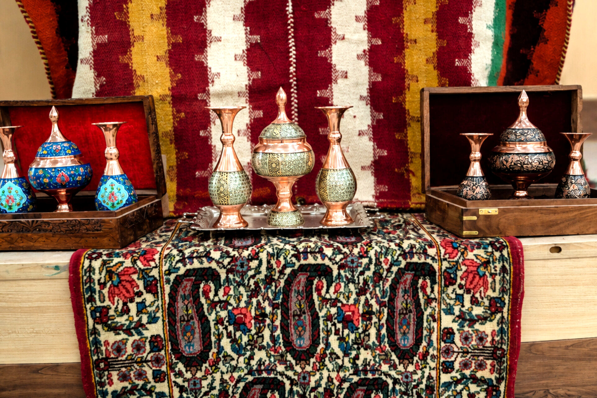 نمایشگاه صنایع دستی آباده؛ تجلی هنر و اصالت