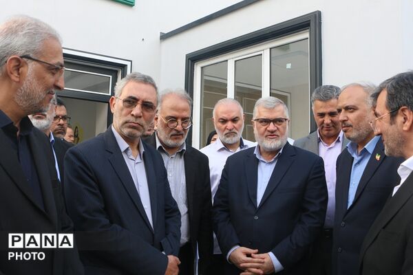 افتتاحیه دبستان  خیرساز مشارکتی همایون تاج بازیار در ناحیه یک شهرری با حضور استاندار تهران 