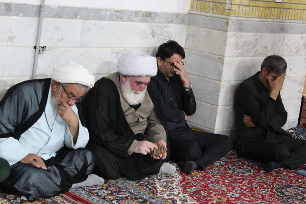 برگزاری مراسم گرامیداشت سالگرد ارتحال امام خمینی (ره) در شهر درق