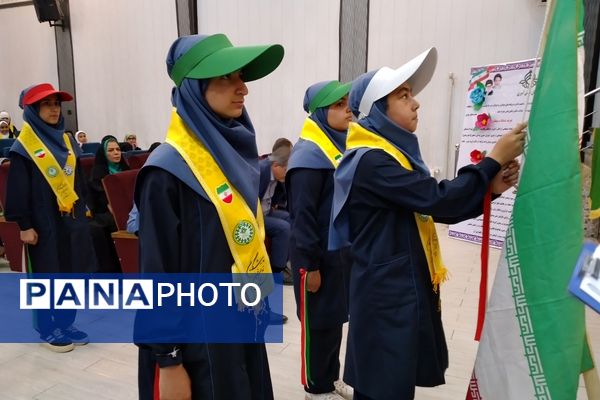 آیین بزرگداشت سالروز تأسیس سازمان دانش‌آموزی و سپاس مربی در کهریزک 