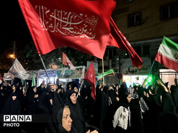 برپایی نماز استغاثه در ساوجبلاغ 