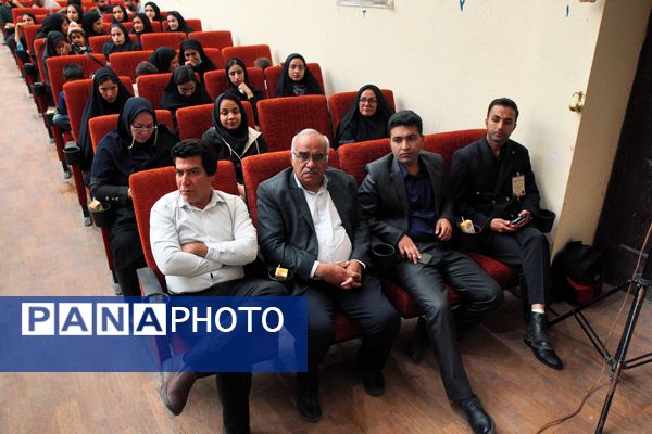 دانشجو؛ پرچم‌دار امید، آگاهی و حرکت به سوی پیشرفت