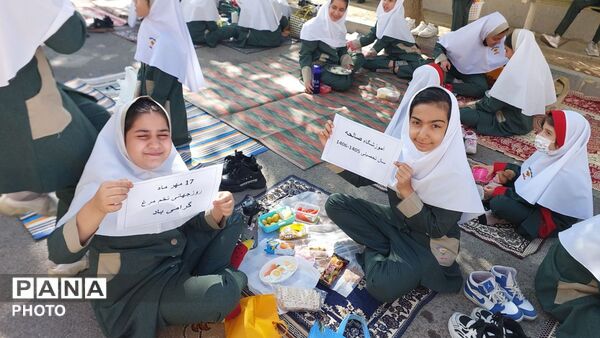 صبحانه ای سالم با طعم سلامت و لبخند؛جشن روز جهانی تخم مرغ در مدرسه صالحه 