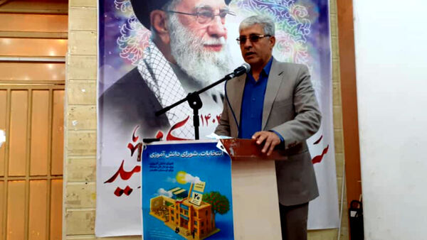 گردهمایی منتخبین شوراهای دانش‌آموزی بویراحمد در یاسوج