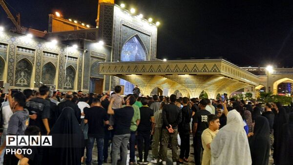 زیارتی دلچسب در حرم امام مهربانی ها با عطر شهدای میناب