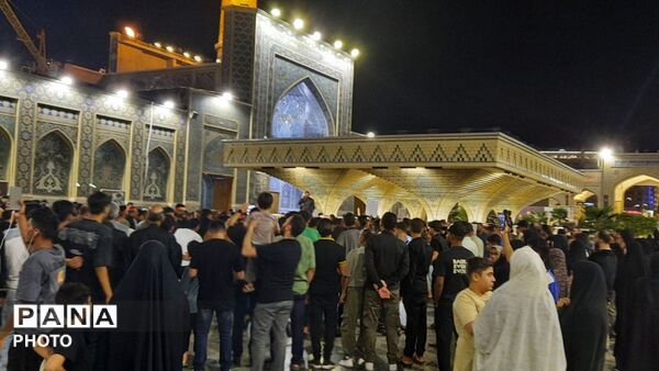 زیارتی دلچسب در حرم امام مهربانی ها با عطر شهدای میناب