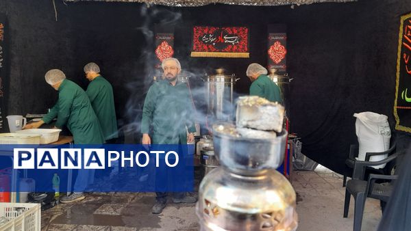 برپایی چایخانه جوانان مهدوی نیشابور در دهه اول فاطمیه 