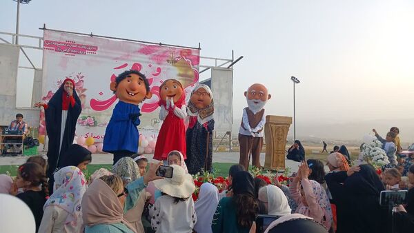 جشن باشکوه روز دختر در یاسوج به مناسبت میلاد حضرت معصومه (س) و دهه کرامت