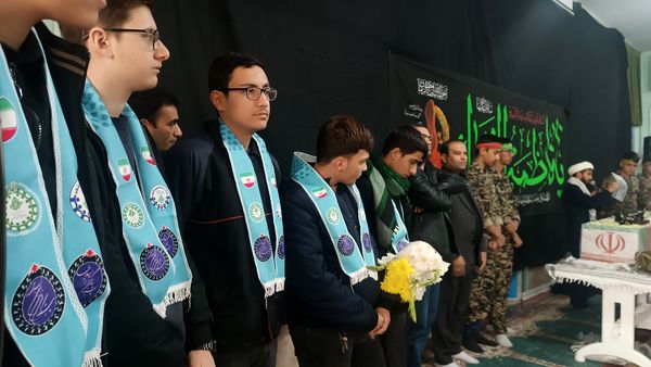 مراسم استقبال از شهید گمنام در دبیرستان شاهد ابوذر غفاری نیشابور 