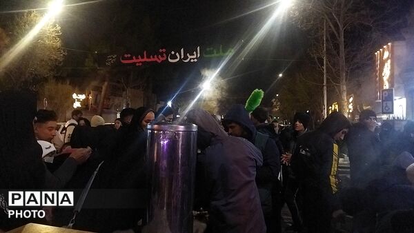گذری بر موکب مردمی شهید مصطفی صدر زاده در دومین شب قدر 