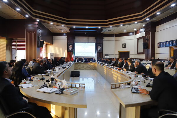 آغاز به‌کار نشست مشترک مدیران مناطق با استاندار تهران 