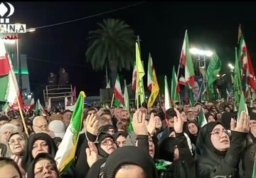 مردم گرگان همچنان به میدان می آیند