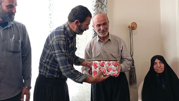 گروه جهادی دانش‌آموزی عمار، یاد شهید پیرمحمدی را در خانه پدری گرامی داشتند