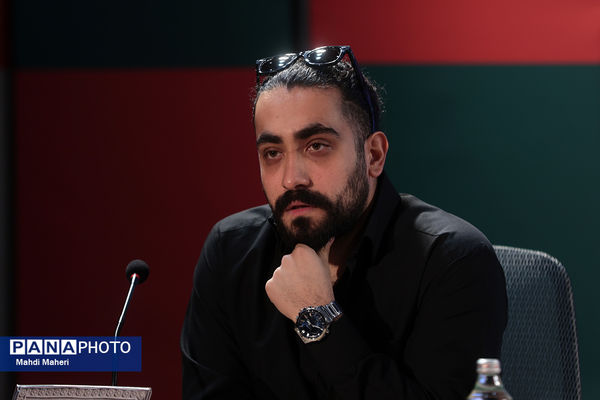 نشست نقد و بررسی فیلم «زندگی کوچک کوچک» در چهل و چهارمین جشنواره ملی فیلم فجر