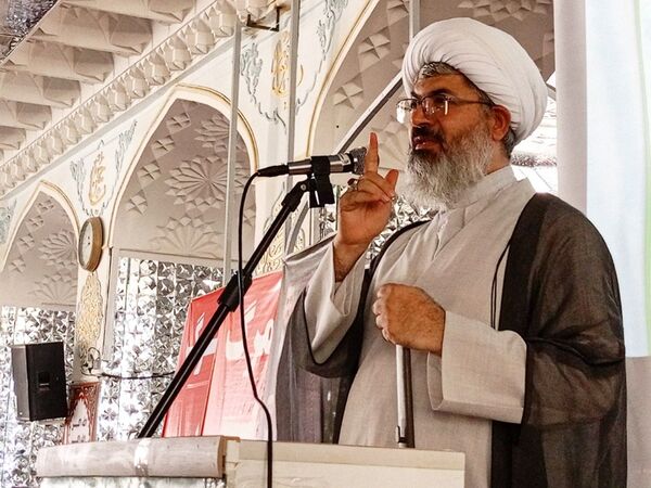 نماز جمعه؛ خواستگاه عبادت و سنگر علم و سیاست 