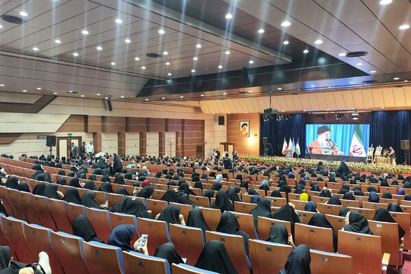 تقدیر از برگزیدگان جشنواره مدیر بالنده در شهرستان‌های استان تهران