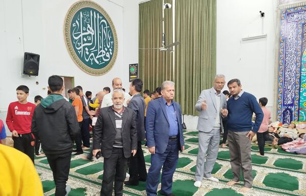 حضور پرشور دانش‌آموزان خلیل آبادی در مراسم معنوی اعتکاف