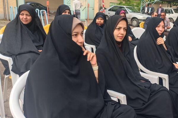 برگزاری مراسم بزرگداشت روز معلم در نیشابور 