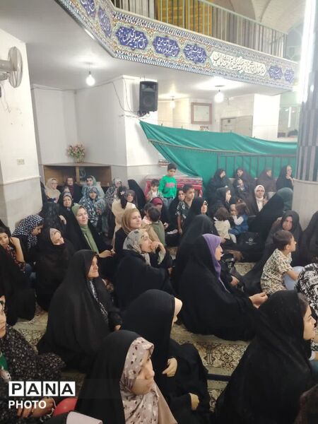 حسینیه صالح آباد میزبان جشن غدیرخم 