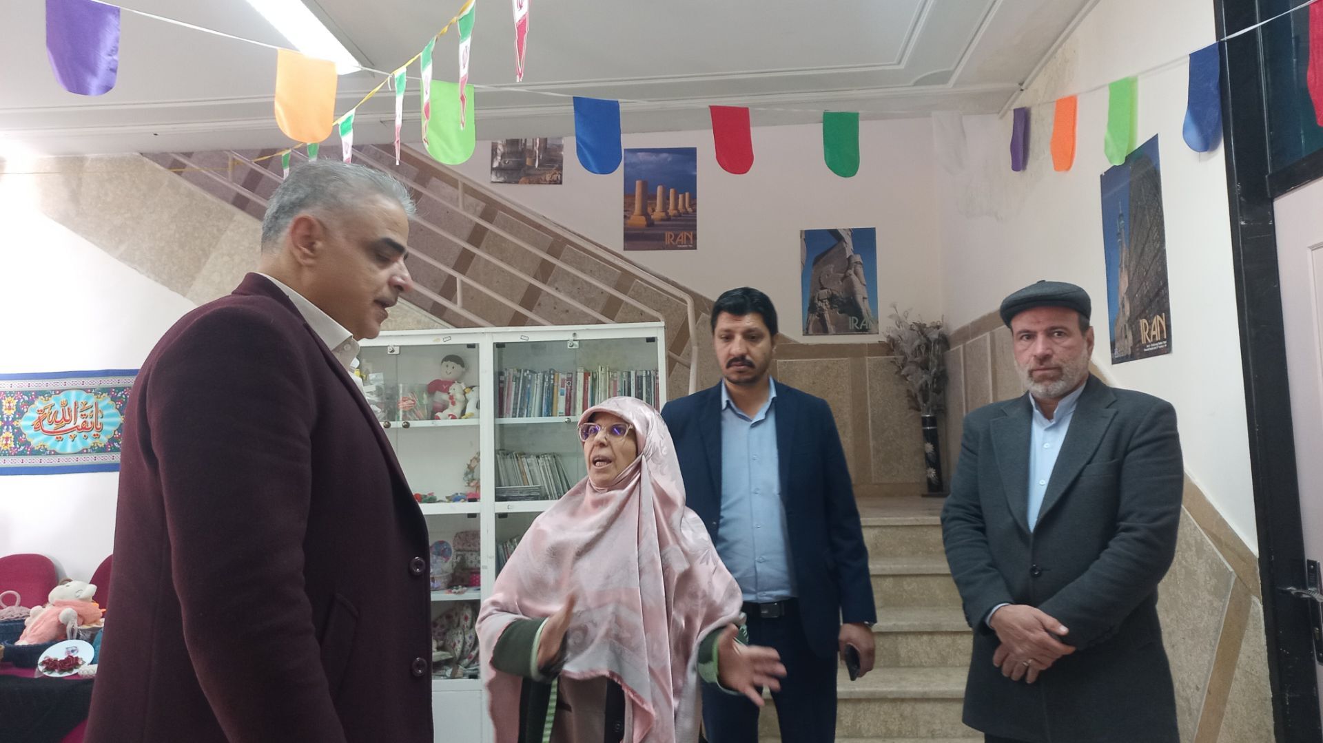 افتتاحیه کافه دخترانه «بابونه» در شهرکرد