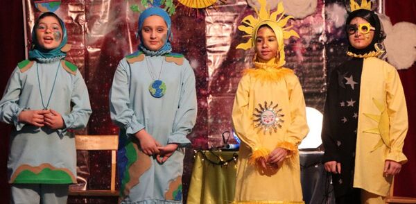 حضور نماینده استان در مرحله کشوری چهارمین جشنواره ملی تئاتر درسی در میناب