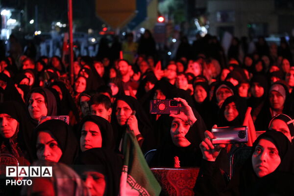 حضور شهردار تهران در آیین شبانه امیرچخماق