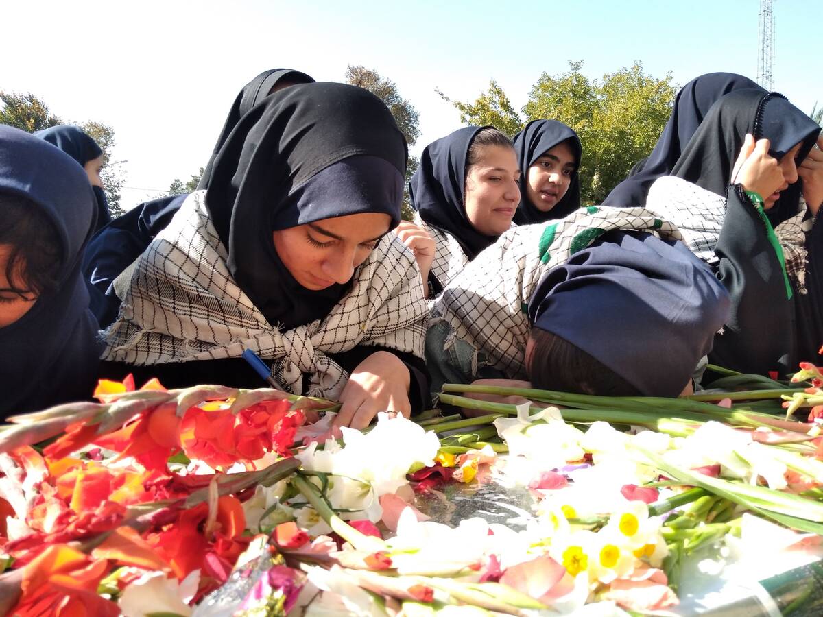 شهید گمنام، بی‌نام اما پرآوازه؛ یادش همیشه در دل‌ها زنده می‌ماند